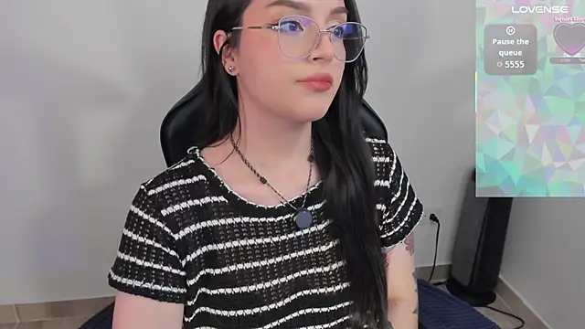 anaveleeez online show from 06-25-26, 11:42