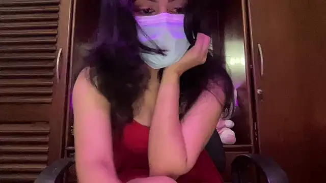 Snapshot of Princess_Lily chatting on 02-06-26, 01:25 Princess Lily online show from 02-06-26, 01:25