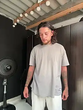 raymon616 online show from 04-23-26, 05:15