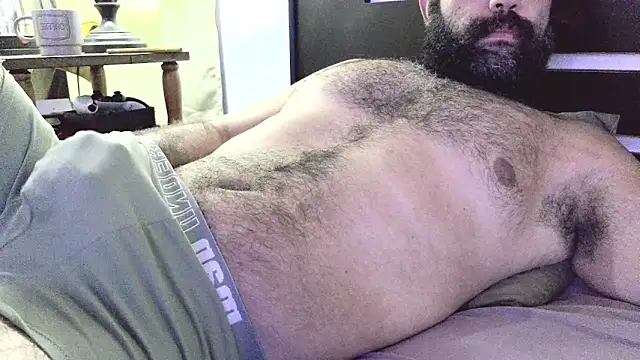 Snapshot of machoathome chatting on 01-14-25, 10:02 machoathome online show from 01-14-25, 10:02