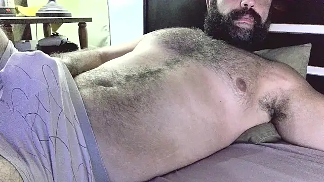 Snapshot of machoathome chatting on 01-18-25, 03:53 machoathome online show from 01-18-25, 03:53