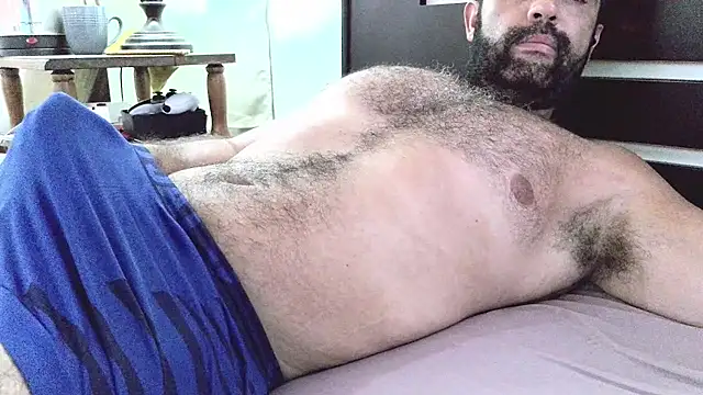 Snapshot of machoathome chatting on 01-21-25, 08:21 machoathome online show from 01-21-25, 08:21