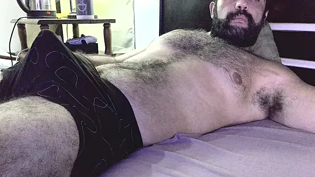 Snapshot of machoathome chatting on 02-08-25, 01:32 machoathome online show from 02-08-25, 01:32