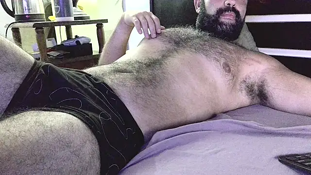 Snapshot of machoathome chatting on 02-08-25, 04:36 machoathome online show from 02-08-25, 04:36