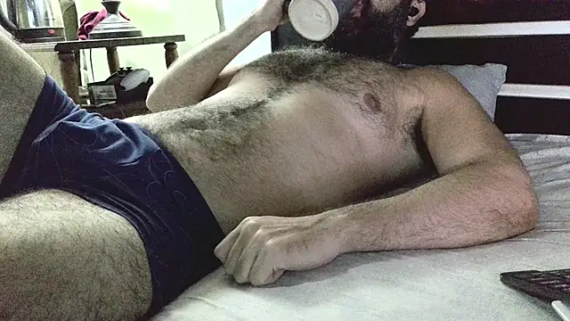 Snapshot of machoathome chatting on 02-23-25, 03:45 machoathome online show from 02-23-25, 03:45