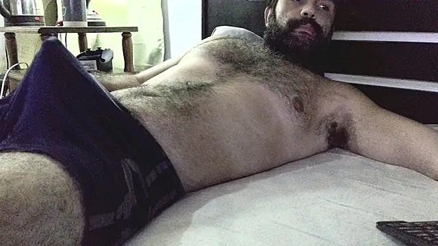 Snapshot of machoathome chatting on 02-24-25, 01:57 machoathome online show from 02-24-25, 01:57
