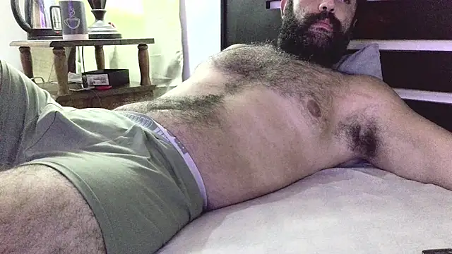 Snapshot of machoathome chatting on 02-24-25, 11:19 machoathome online show from 02-24-25, 11:19