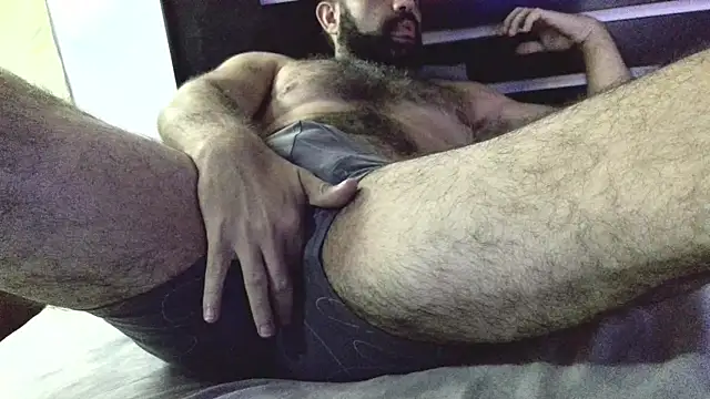 Snapshot of machoathome chatting on 03-17-25, 05:56 machoathome online show from 03-17-25, 05:56