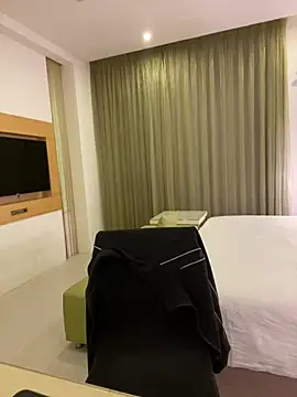 Snapshot of hihi0169 chatting on 12-18-24, 09:14 hihi0169 online show from 12-18-24, 09:14