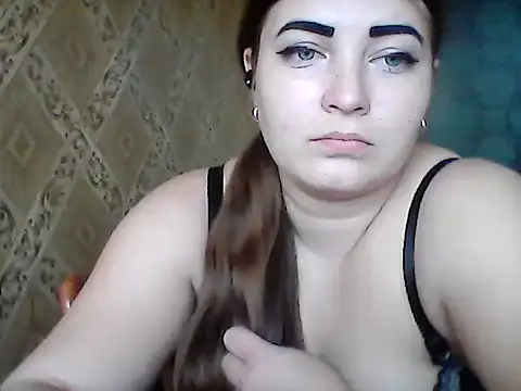 Elizabeth Meow online show from 11-19-25, 08:14