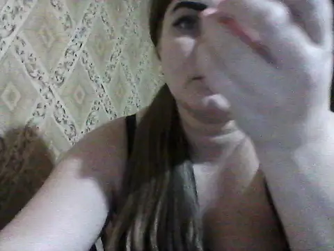 Elizabeth Meow online show from 11-24-25, 06:51