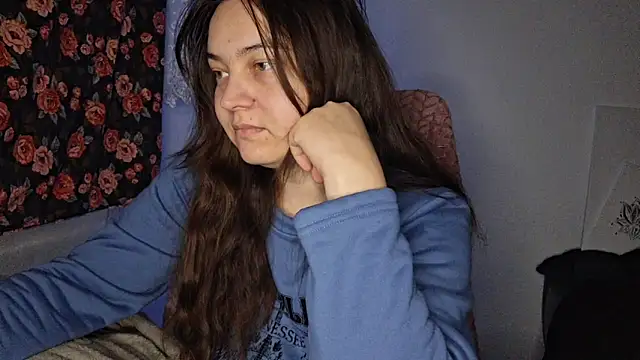 Snapshot of Cyndee_Winter chatting on 02-01-26, 04:16 Cyndee Winter online show from 02-01-26, 04:16