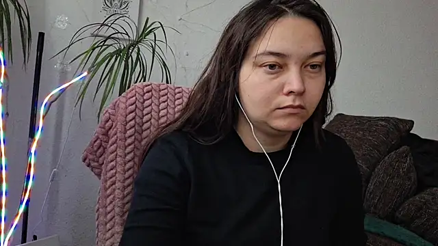 Snapshot of Cyndee_Winter chatting on 02-09-26, 11:03 Cyndee Winter online show from 02-09-26, 11:03