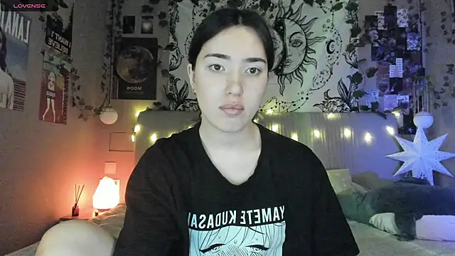 Snapshot of Anisawithlove chatting on 02-26-25, 02:57 Anisawithlove online show from 02-26-25, 02:57
