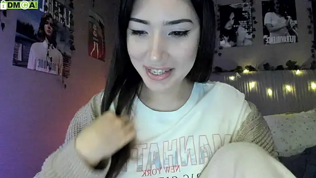 Snapshot of Anisawithlove chatting on 09-12-25, 04:56 Anisawithlove online show from 09-12-25, 04:56