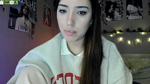 Snapshot of Anisawithlove chatting on 09-13-25, 05:29 Anisawithlove online show from 09-13-25, 05:29