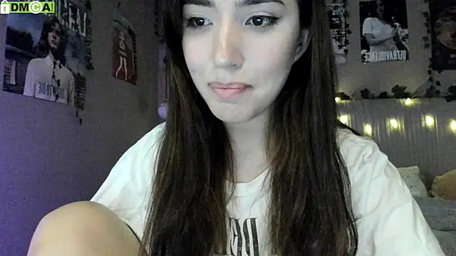 Snapshot of Anisawithlove chatting on 09-25-25, 04:16 Anisawithlove online show from 09-25-25, 04:16