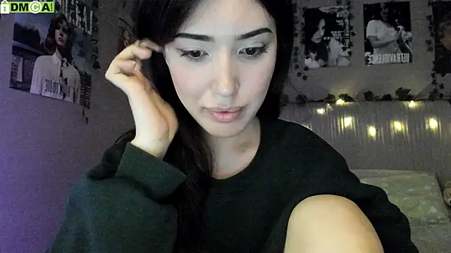 Snapshot of Anisawithlove chatting on 09-26-25, 04:38 Anisawithlove online show from 09-26-25, 04:38
