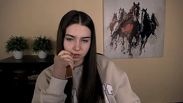 Lili magic online show from 02-26-26, 02:38