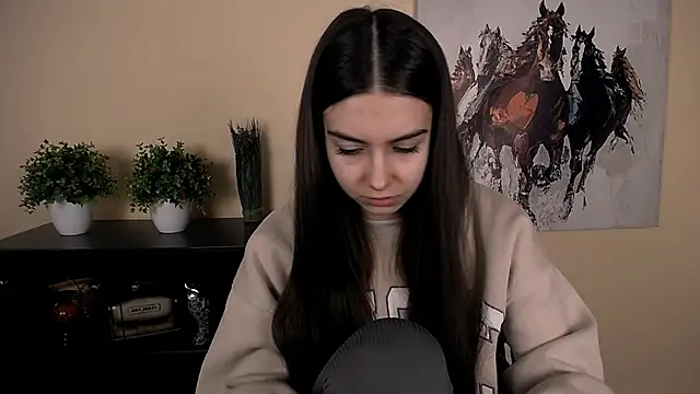 Lili magic online show from 03-06-26, 10:34