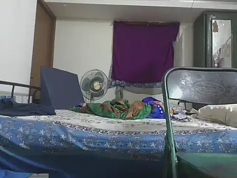 Snapshot of impowermachi365 chatting on 03-02-25, 04:53 impowermachi365 online show from 03-02-25, 04:53