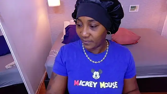 kiara evanss online show from 04-15-26, 12:17