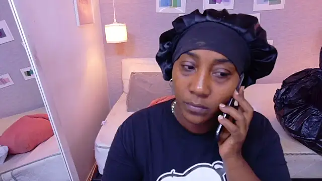 kiara evanss online show from 04-17-26, 12:13