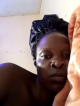 Snapshot of pretty_amaal chatting on 01-05-25, 06:24 pretty amaal online show from 01-05-25, 06:24