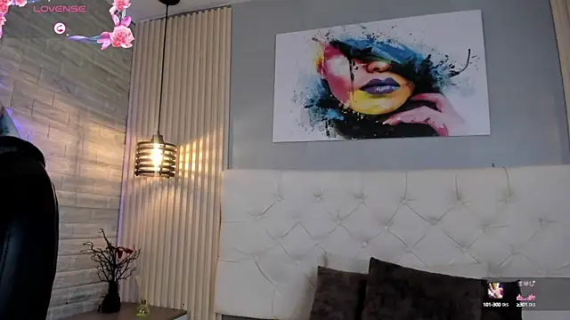 Snapshot of emma__smith1 chatting on 09-17-25, 11:01 emma  smith1 online show from 09-17-25, 11:01