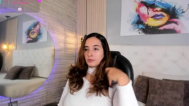 Snapshot of emma__smith1 chatting on 09-19-25, 12:28 emma  smith1 online show from 09-19-25, 12:28