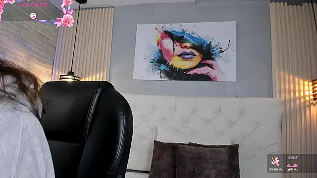 Snapshot of emma__smith1 chatting on 09-26-25, 12:09 emma  smith1 online show from 09-26-25, 12:09