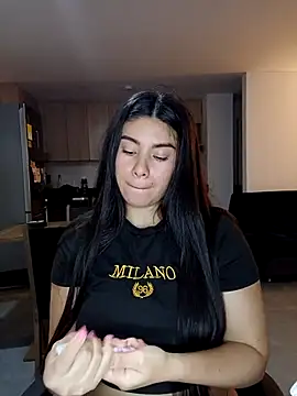 tara20  online show from 10-12-25, 04:44
