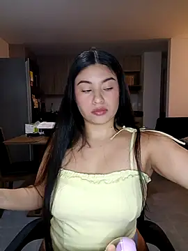 tara20  online show from 10-14-25, 05:08