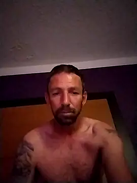 Treemandude online show from 11-28-25, 10:07