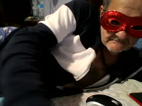 Snapshot of Geppo5911 chatting on 03-21-25, 04:51 Geppo5911 online show from 03-21-25, 04:51