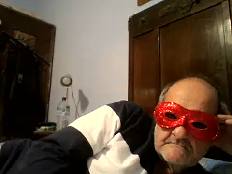 Snapshot of Geppo5911 chatting on 03-21-25, 07:57 Geppo5911 online show from 03-21-25, 07:57