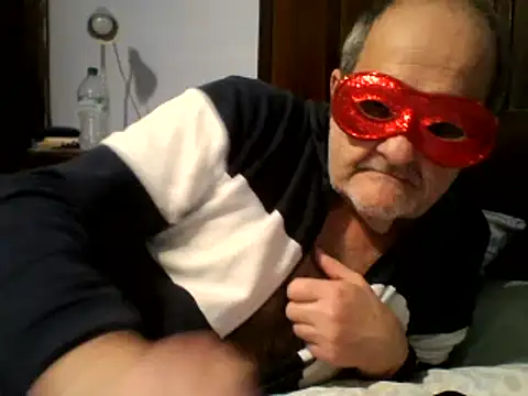 Snapshot of Geppo5911 chatting on 03-22-25, 10:49 Geppo5911 online show from 03-22-25, 10:49