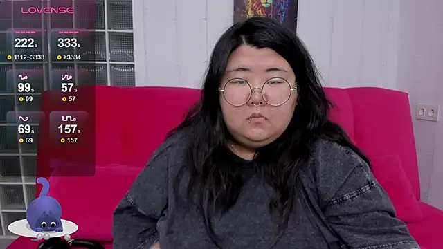 Nadine asian online show from 10-30-25, 08:27