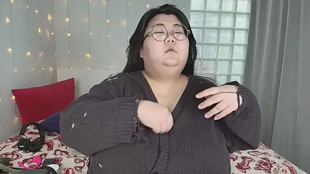 Nadine asian online show from 01-09-26, 08:28