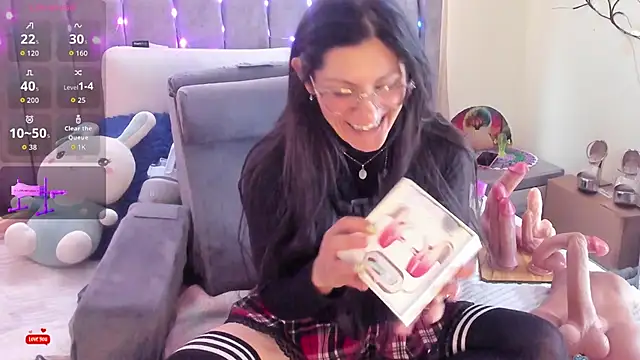 Rapunzeell  online show from 11-27-25, 07:38