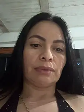 Snapshot of Janna099 chatting on 02-26-25, 01:53 Janna099 online show from 02-26-25, 01:53