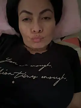 Snapshot of Janna099 chatting on 03-06-25, 05:54 Janna099 online show from 03-06-25, 05:54