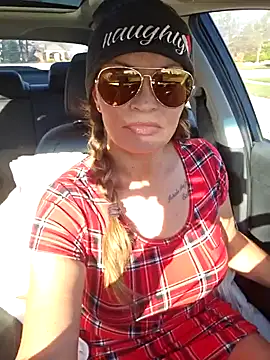 Snapshot of Erotic_and_Exotic chatting on 12-07-24, 08:05 Erotic and Exotic online show from 12-07-24, 08:05