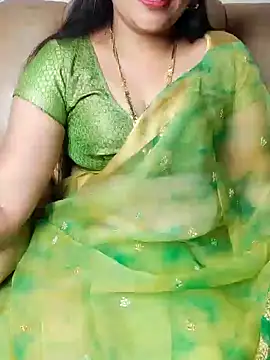 Traditional Housewife  online show from 01-08-25, 03:28
