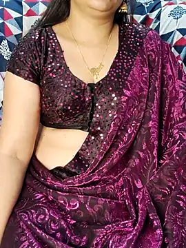 Traditional Housewife  online show from 09-17-25, 04:58