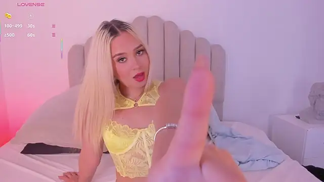 Snapshot of sofia_pamela chatting on 11-23-25, 03:56 sofia pamela online show from 11-23-25, 03:56