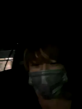 issy19 online show from 10-08-25, 09:18