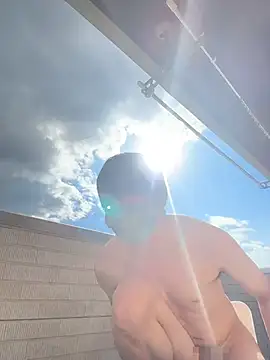 issy19 online show from 02-26-26, 05:50