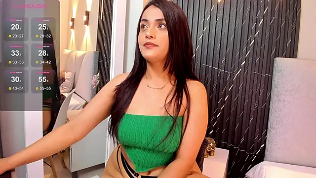 Snapshot of katrina_kaif_x chatting on 03-15-25, 07:05 katrina kaif x online show from 03-15-25, 07:05
