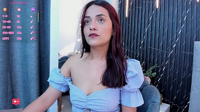 Snapshot of katrina_kaif_x chatting on 10-20-25, 07:25 katrina kaif x online show from 10-20-25, 07:25